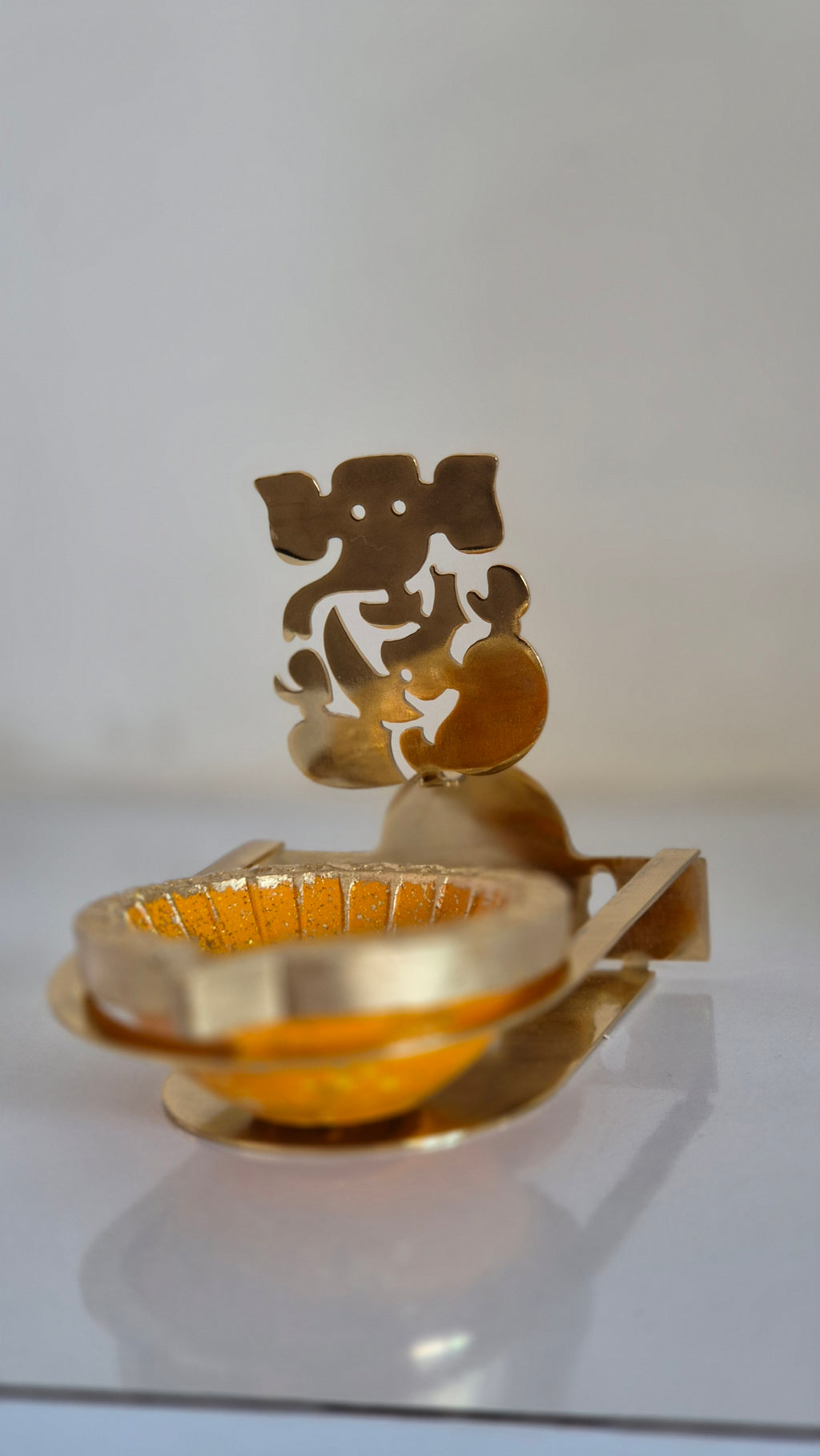 Shri Ganesh Diya Holder - Divya Deep | TheSparkles